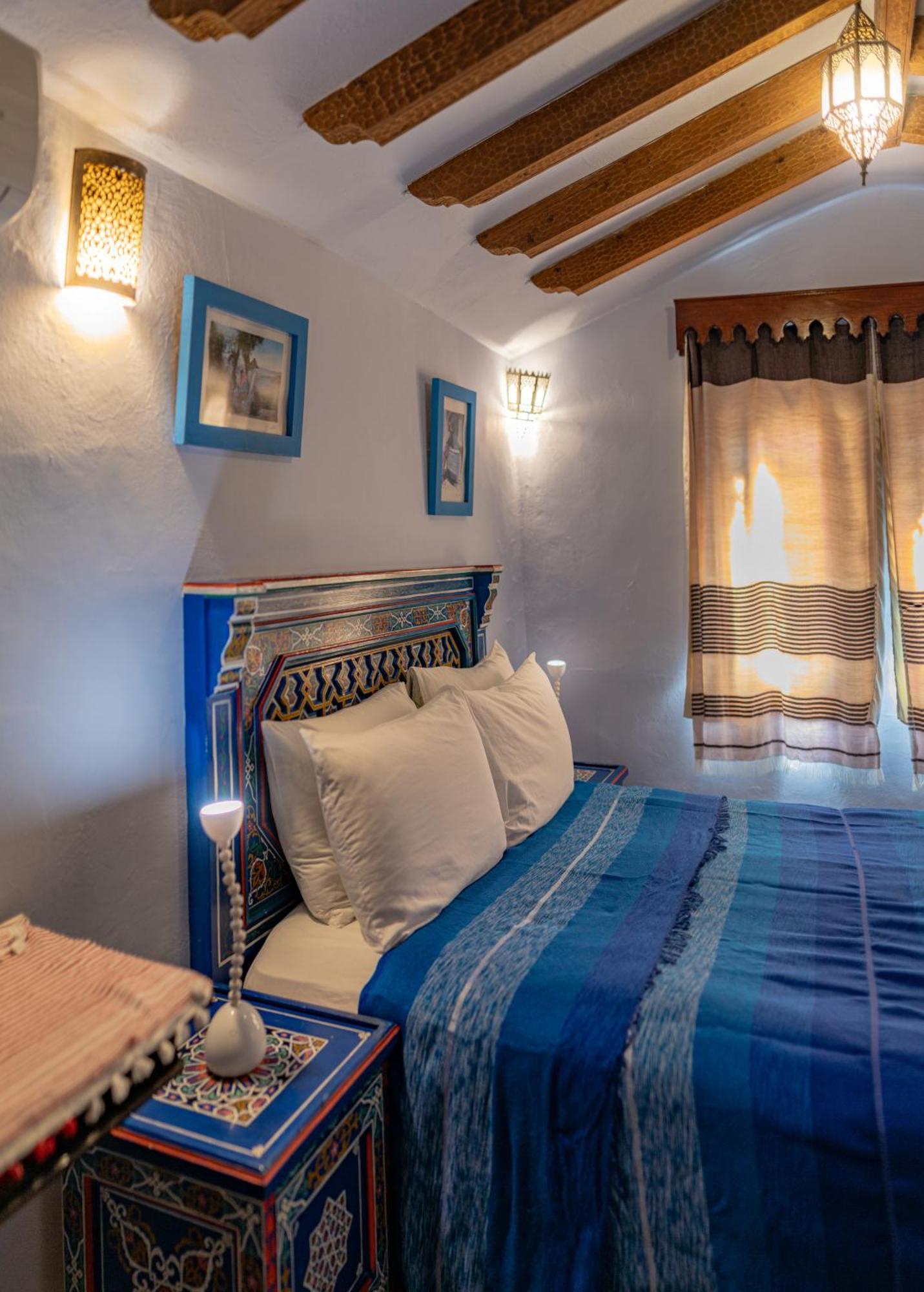Casa Sabila 3*